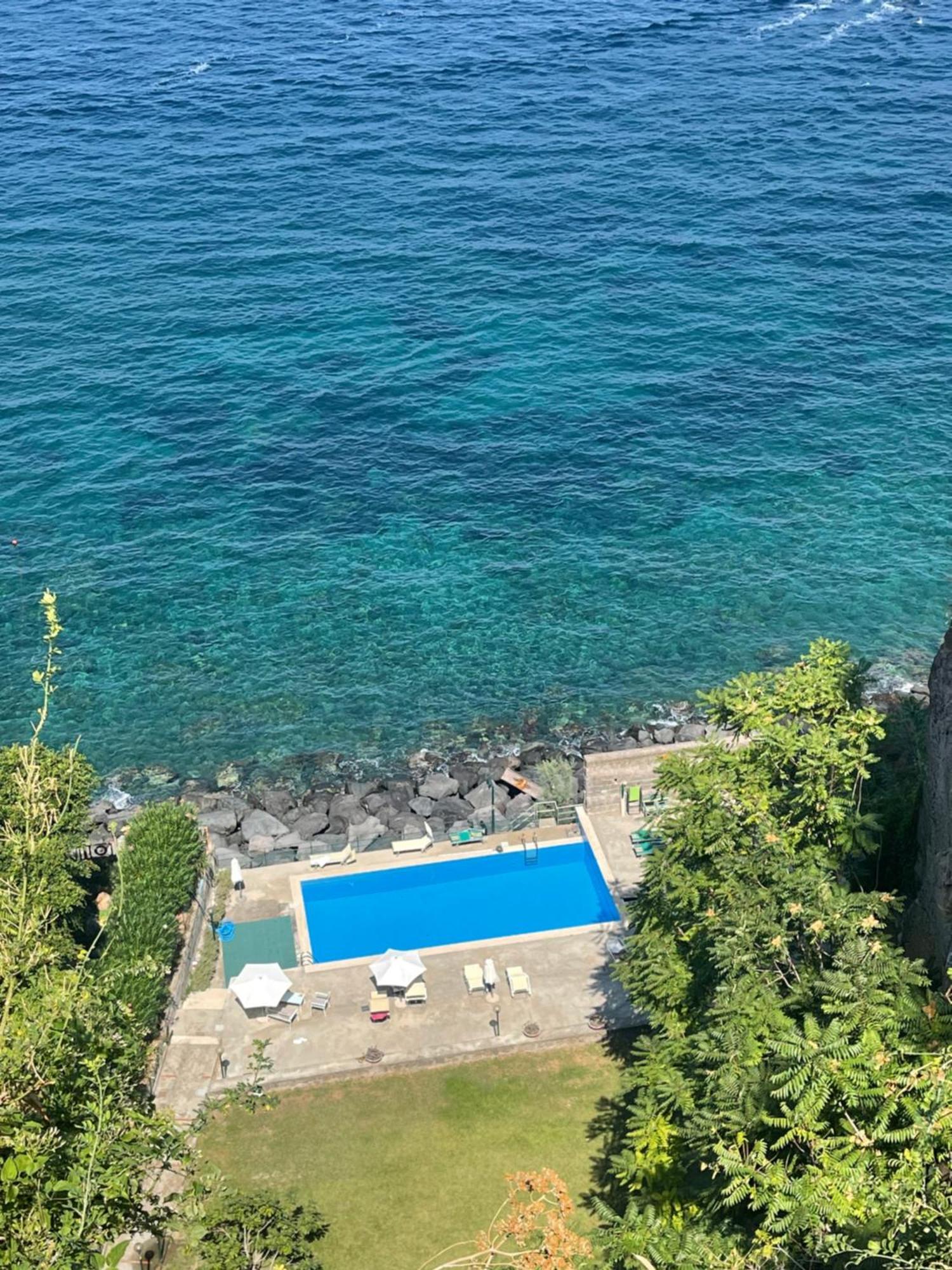 Lemon Soul Apartment Sorrento Center Exterior foto